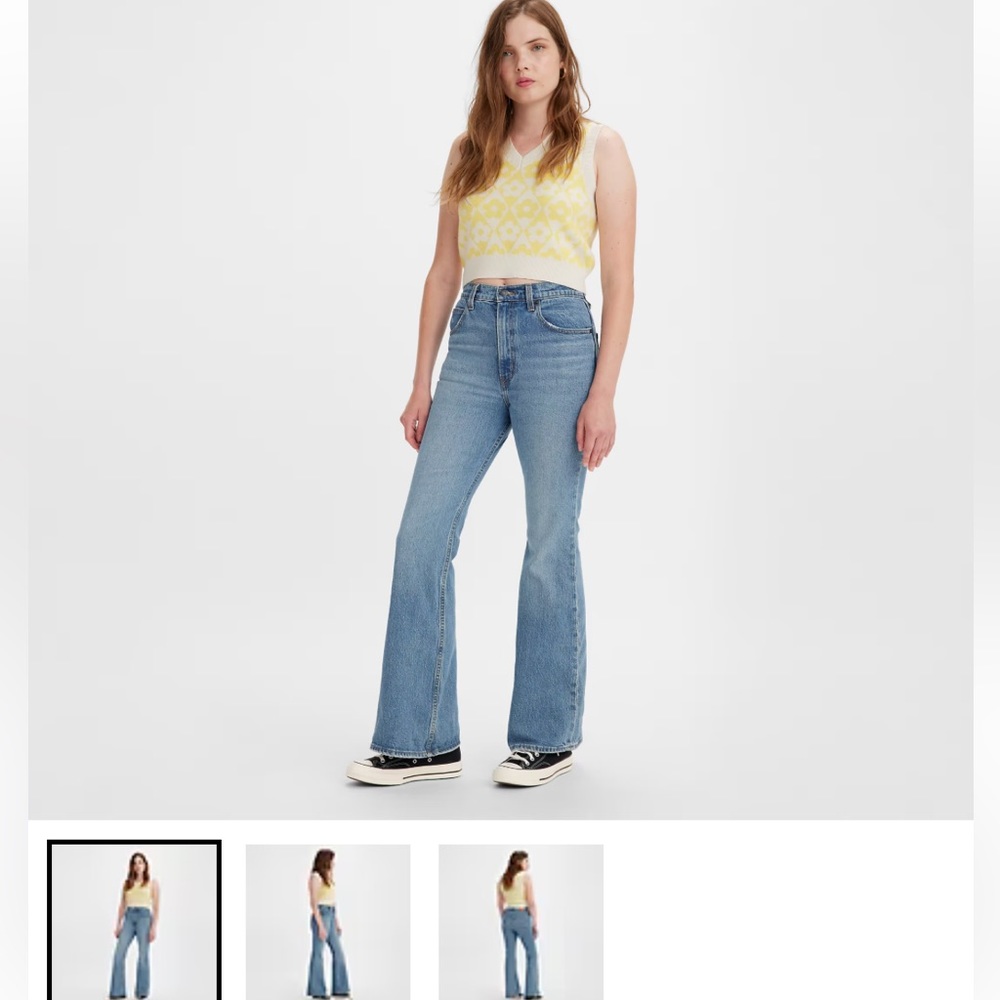 Levis 70s high rise flare jeans sz29